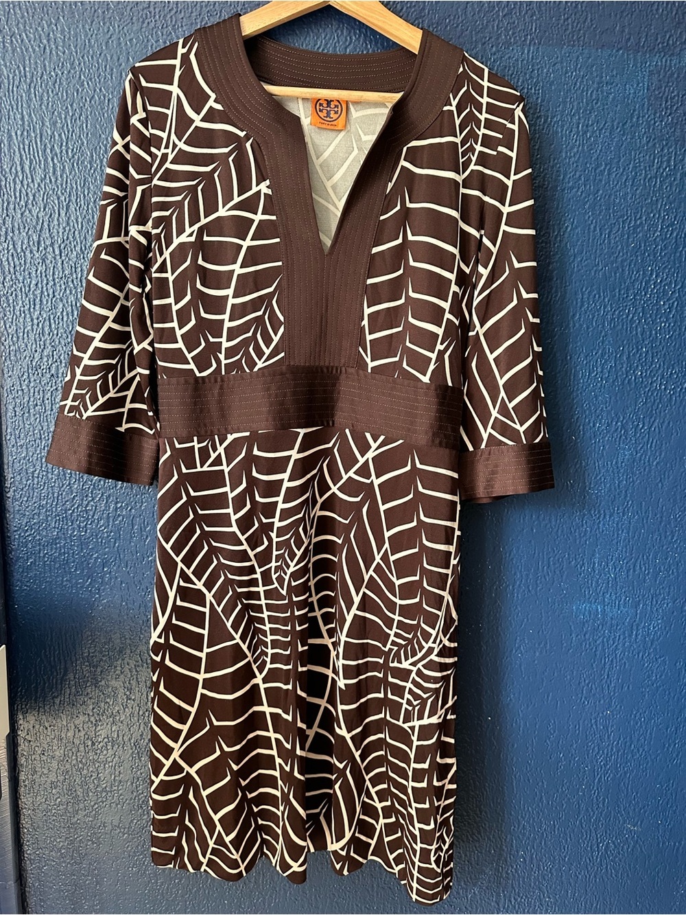 Tory Burch 100% Silk Dress/ Flawed V Neck three-quarter length sleeves M